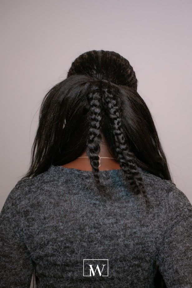 How-to-jumbo-ponytail-braid-method-2