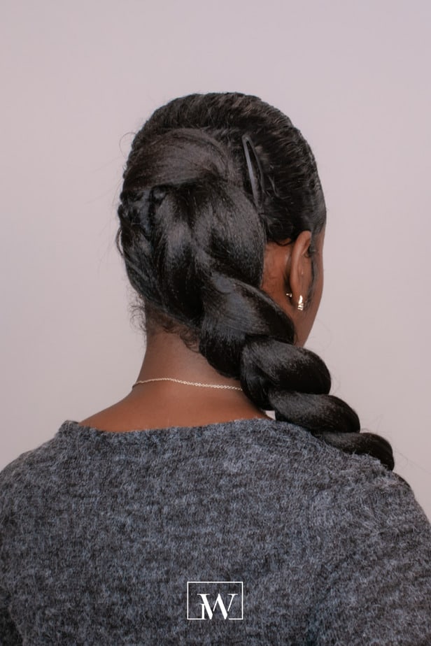 jumbo-ponytail-braid-method-2